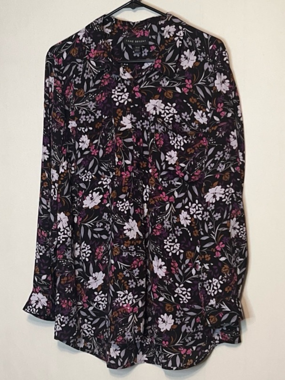Lane Bryant Womens Sz 18/20 Button Down Blouse Long Sleeve Sheer Floral Black.